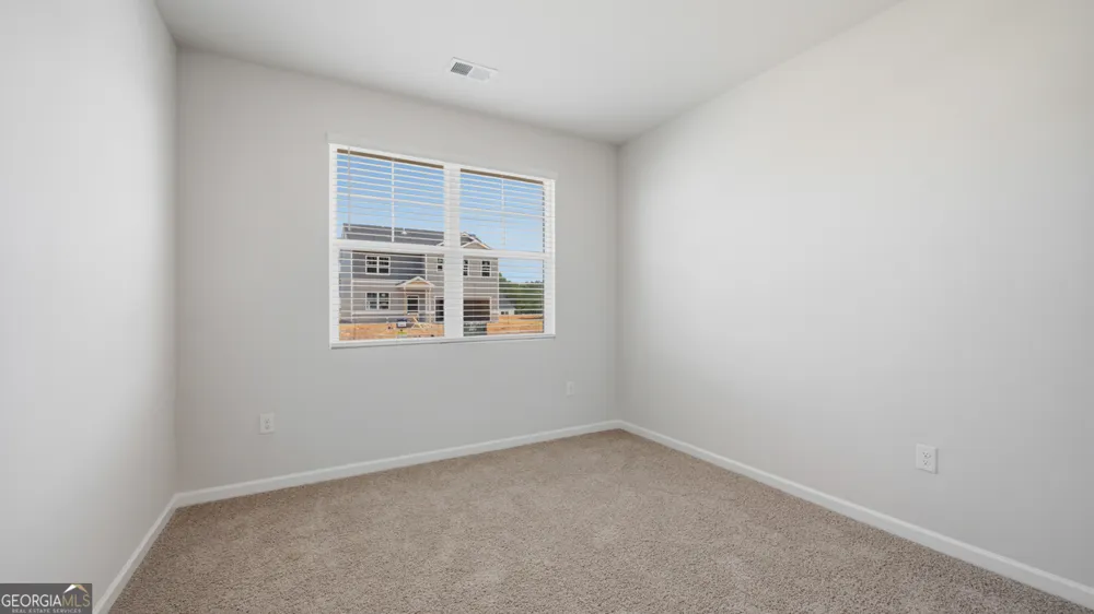 70 Acadian RD Statham, GA 30666