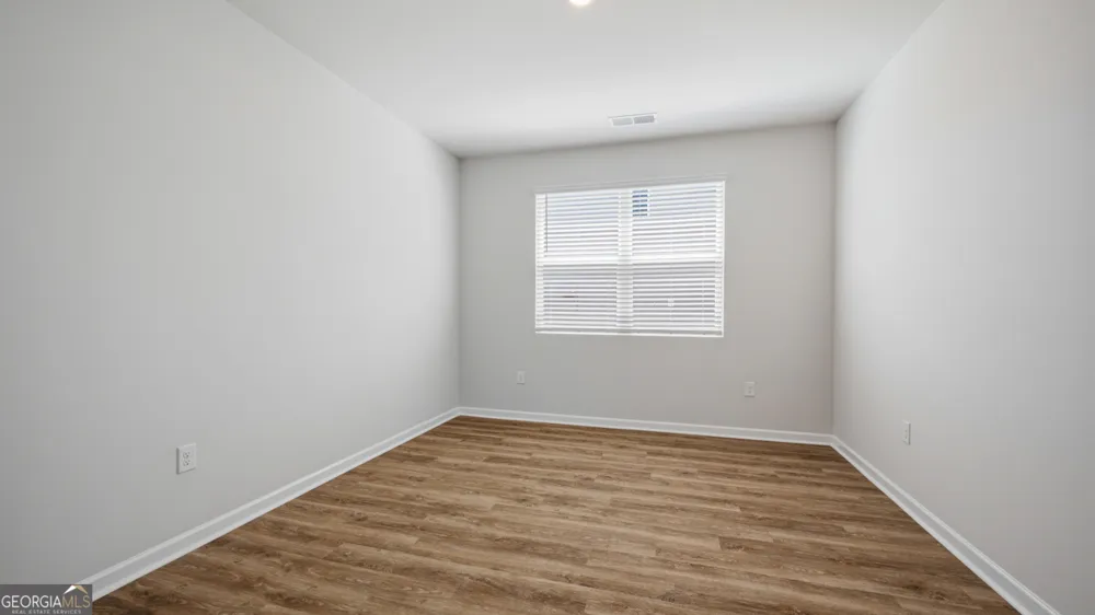 70 Acadian RD Statham, GA 30666