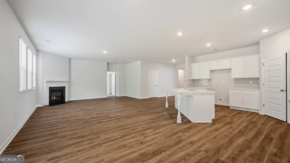 70 Acadian RD Statham, GA 30666