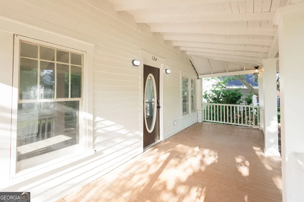 124 E Chappell ST Griffin, GA 30223