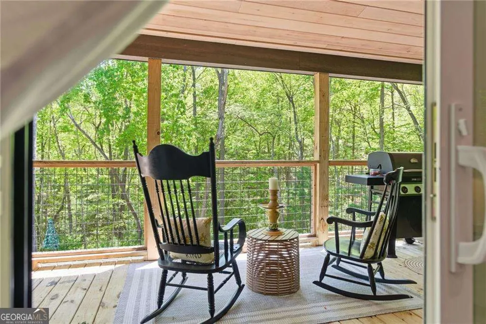 191 Oakwood RD Blairsville, GA 30512