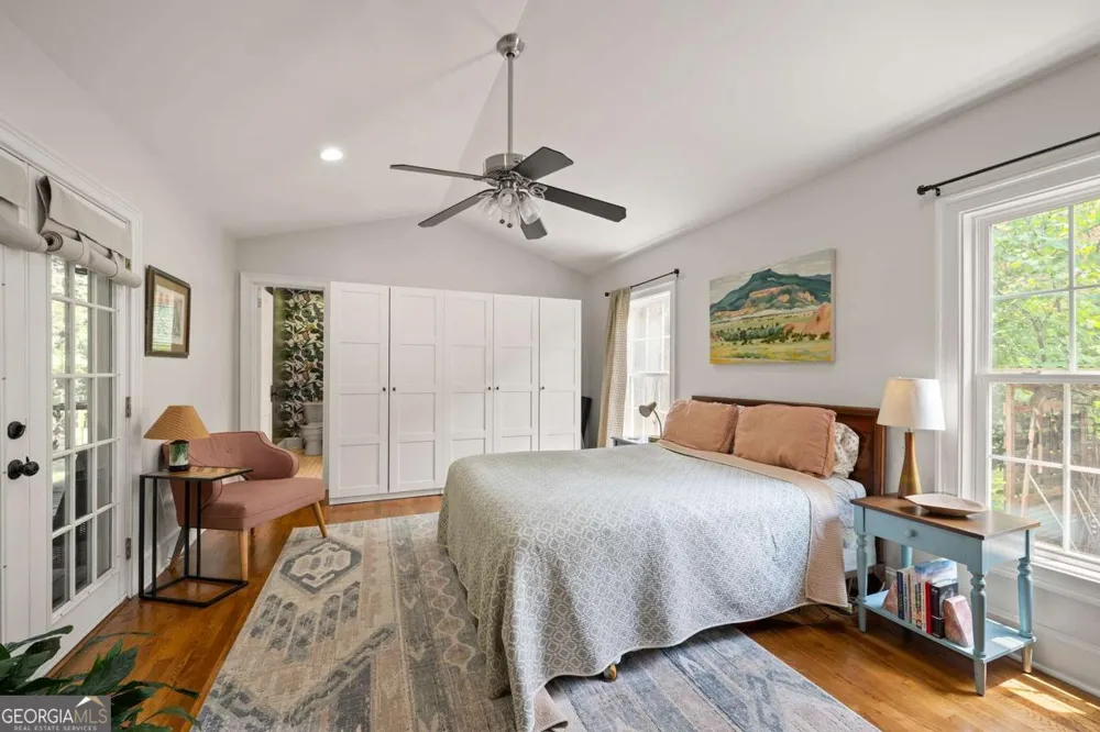 160 Crestview CIR Athens, GA 30606