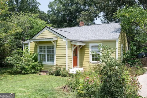 160 Crestview CIR
