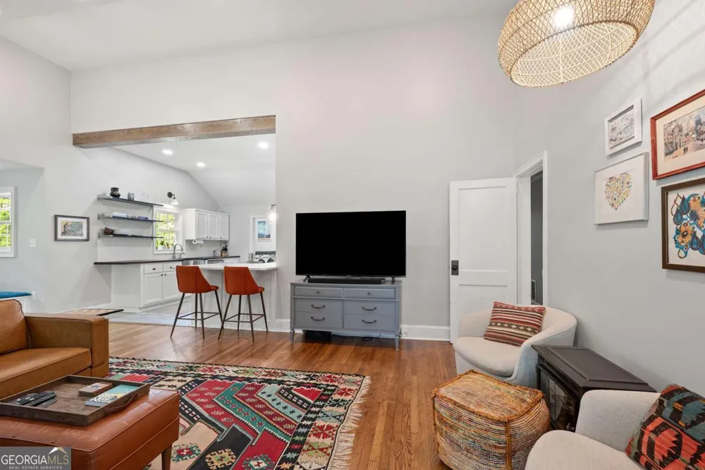 160 Crestview CIR Athens, GA 30606
