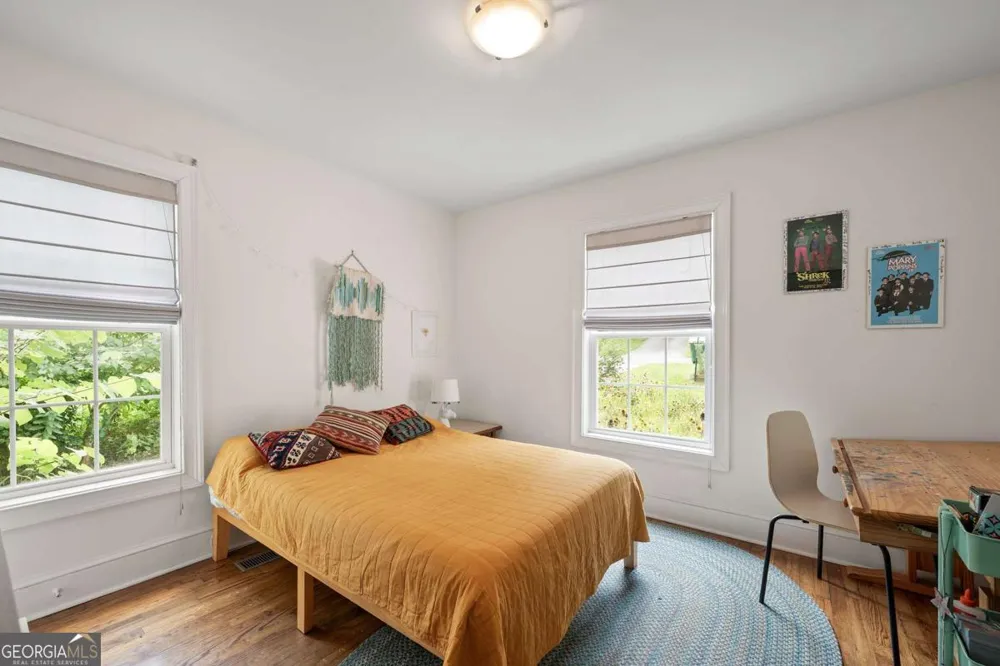 160 Crestview CIR Athens, GA 30606