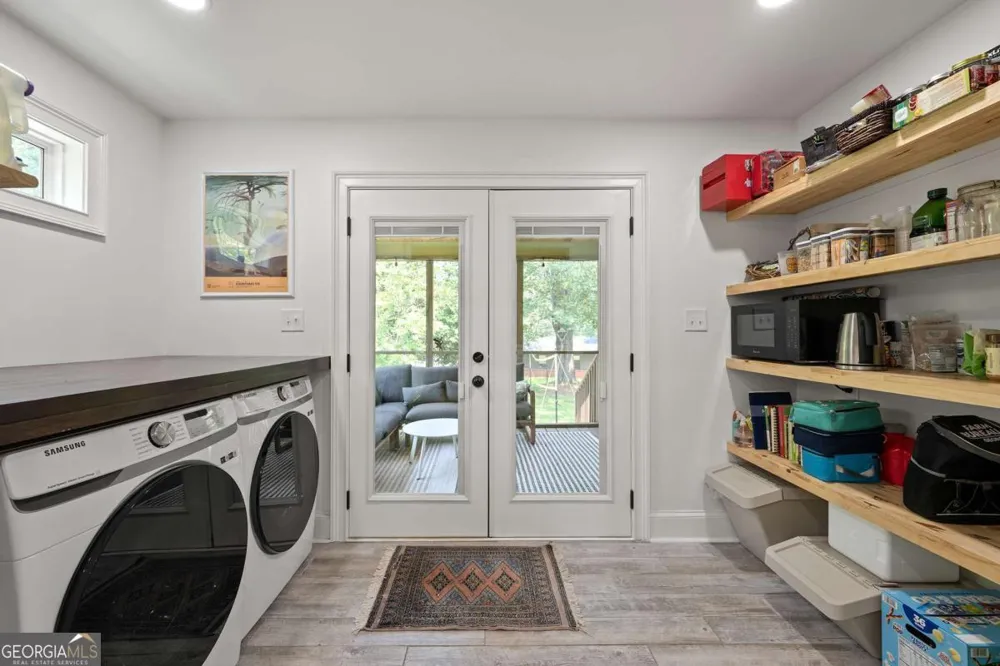 160 Crestview CIR Athens, GA 30606