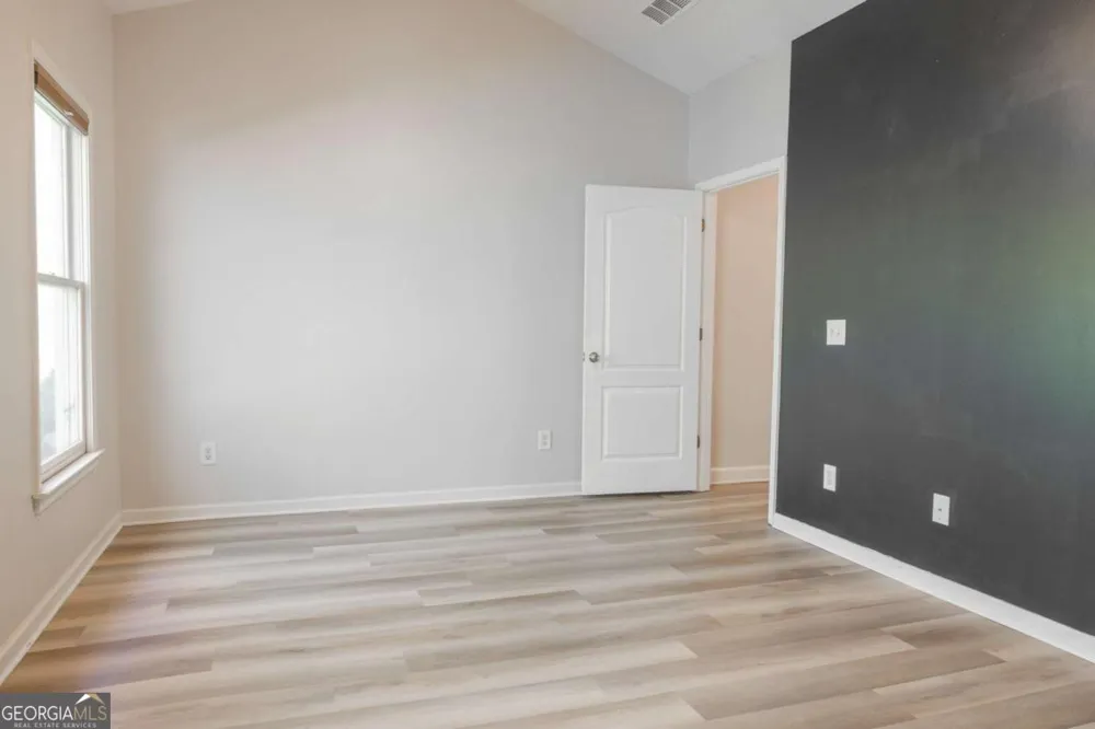1232 Harris Commons PL Roswell, GA 30076