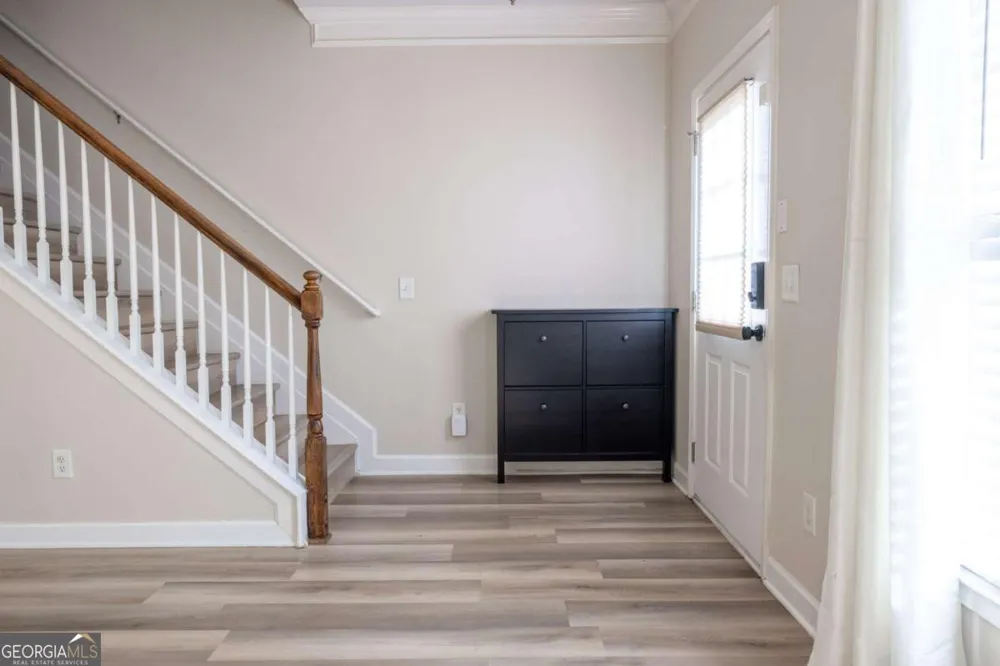 1232 Harris Commons PL Roswell, GA 30076