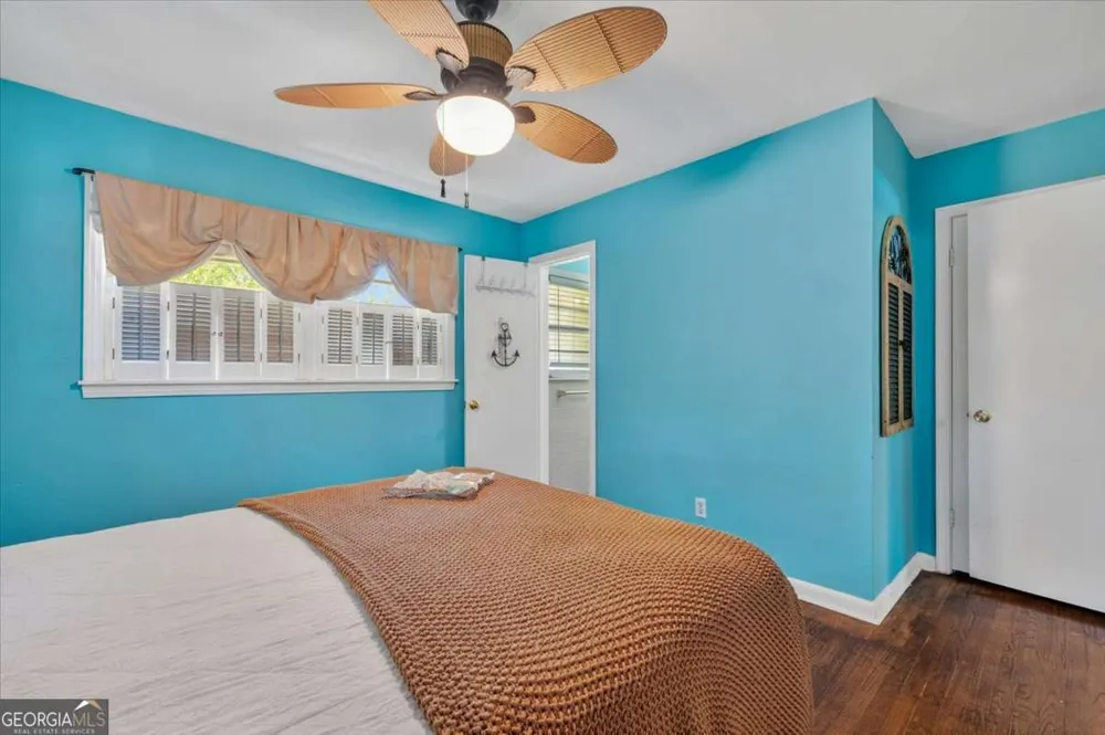 1011 Cherokee CIR Waycross, GA 31501