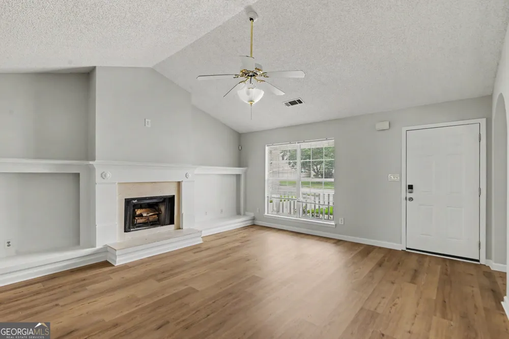 9009 Highland PASS Fairburn, GA 30213