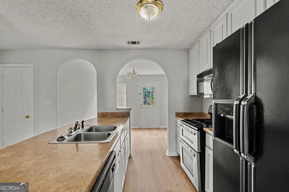 9009 Highland PASS Fairburn, GA 30213