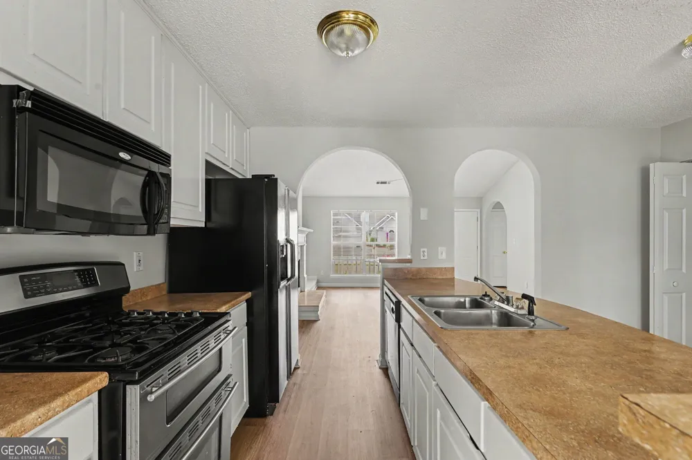 9009 Highland PASS Fairburn, GA 30213