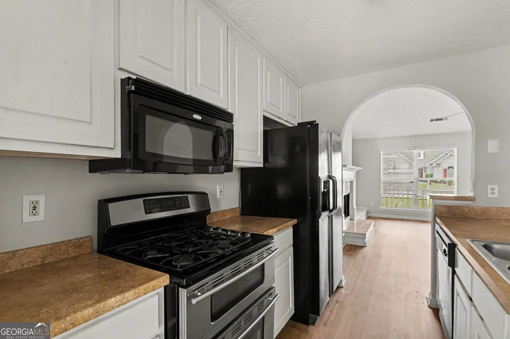 9009 Highland PASS Fairburn, GA 30213