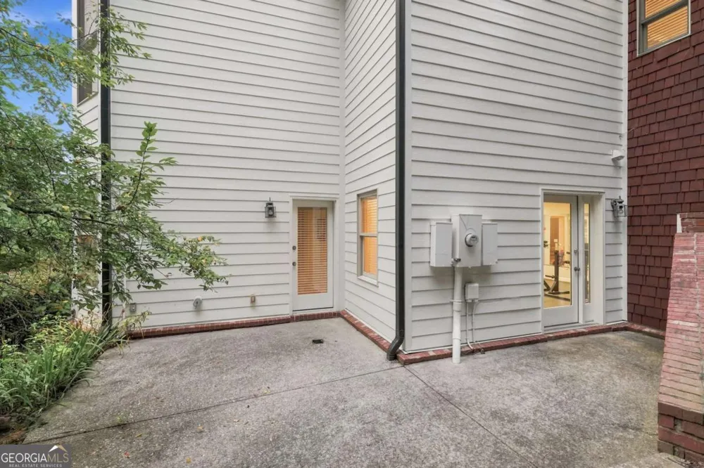 6795 Dawg RDG Dawsonville, GA 30534