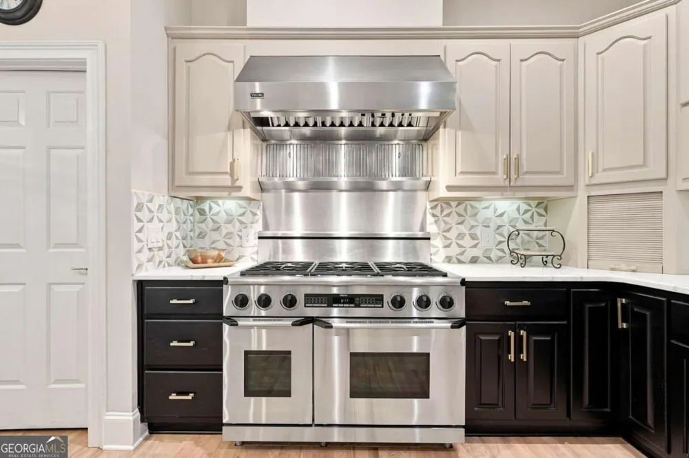 6795 Dawg RDG Dawsonville, GA 30534