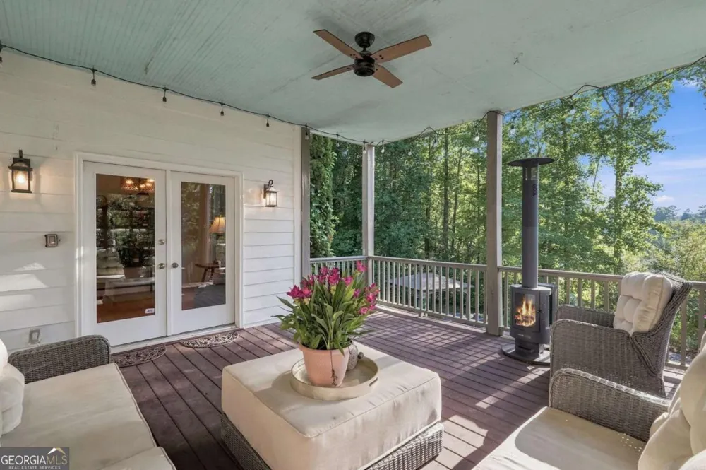 6795 Dawg RDG Dawsonville, GA 30534