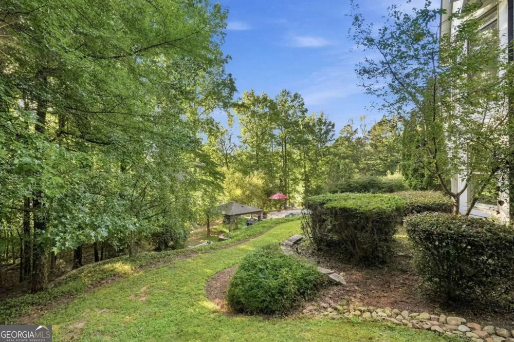 6795 Dawg RDG Dawsonville, GA 30534