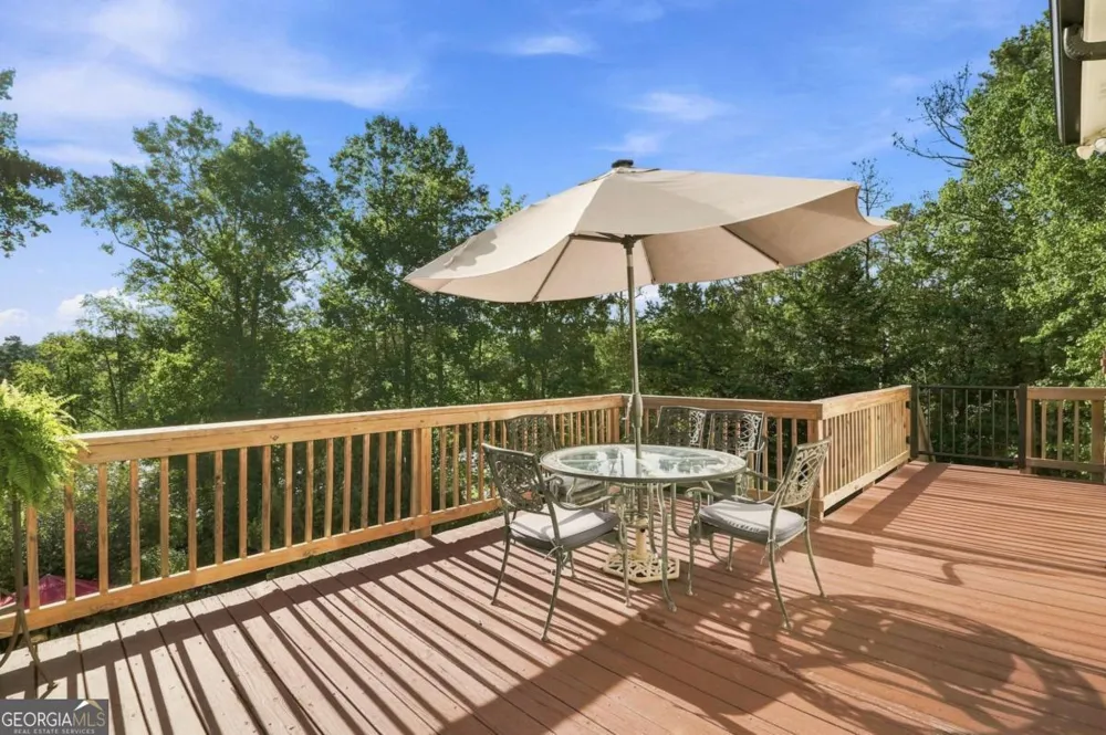 6795 Dawg RDG Dawsonville, GA 30534