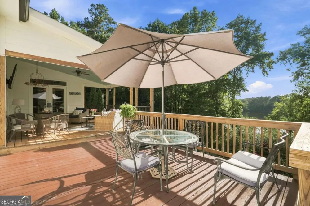 6795 Dawg RDG Dawsonville, GA 30534