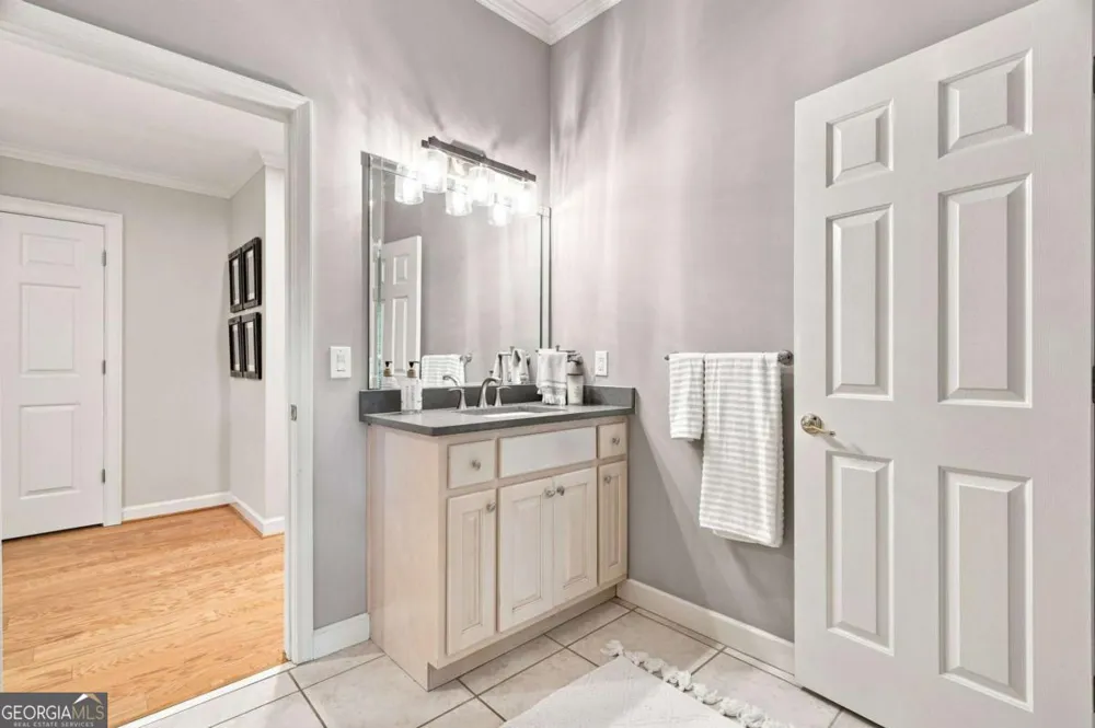6795 Dawg RDG Dawsonville, GA 30534