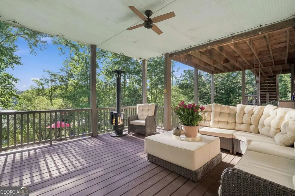 6795 Dawg RDG Dawsonville, GA 30534