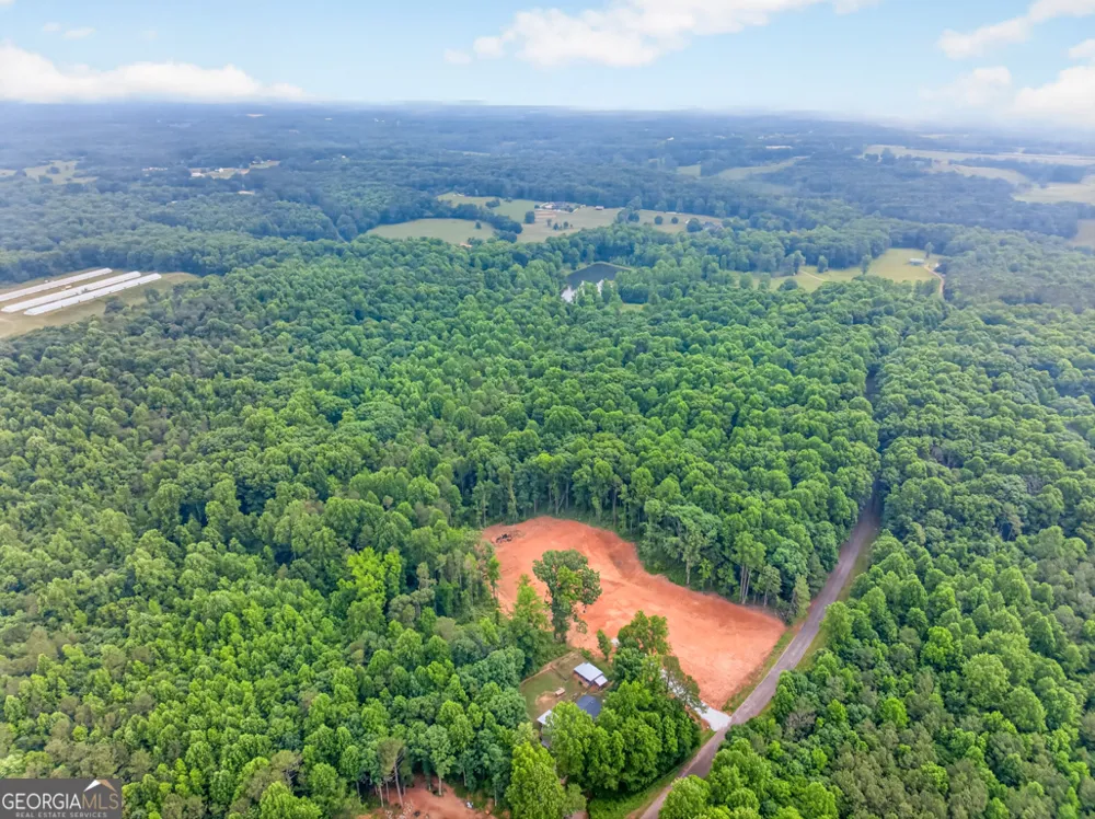 135 Jarrett LN Gillsville, GA 30543