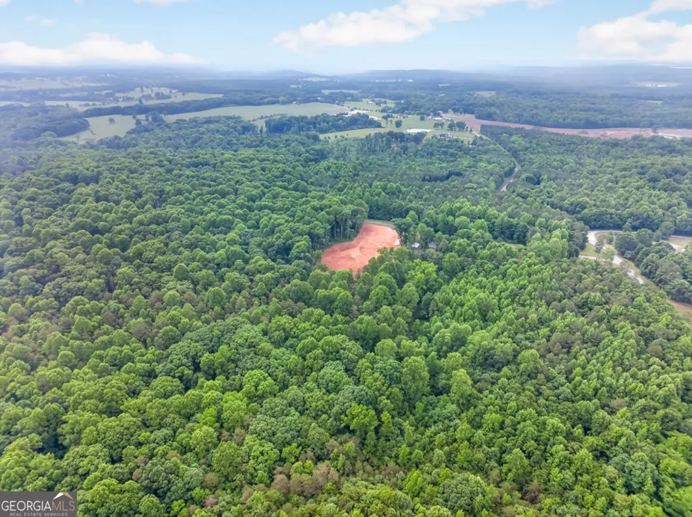 135 Jarrett LN Gillsville, GA 30543