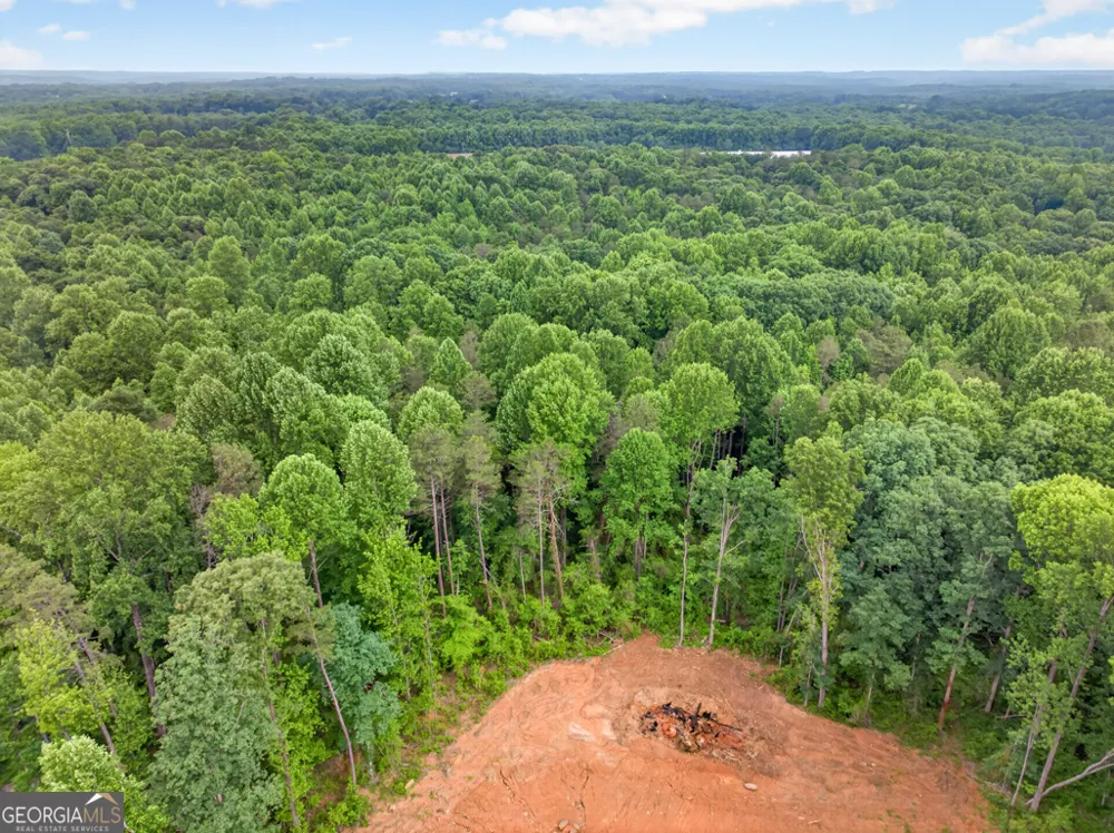 135 Jarrett LN Gillsville, GA 30543