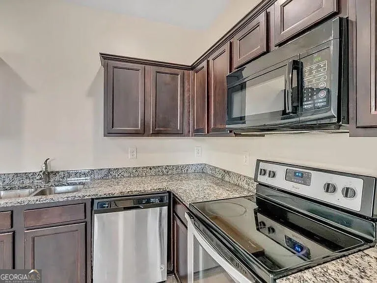 1938 Millstream HOLW Conyers, GA 30012