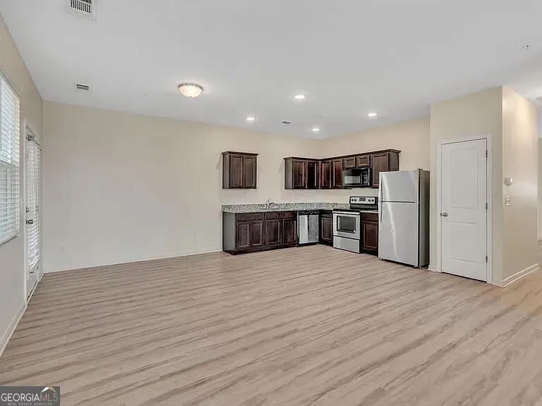 1938 Millstream HOLW Conyers, GA 30012