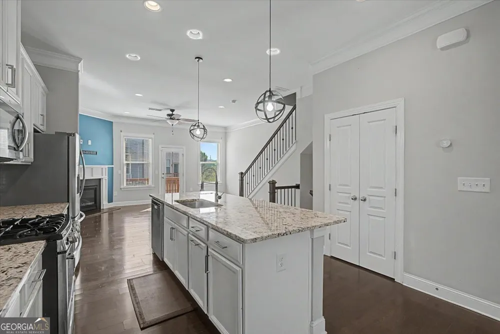 4469 Dunblane AVE Sugar Hill, GA 30518