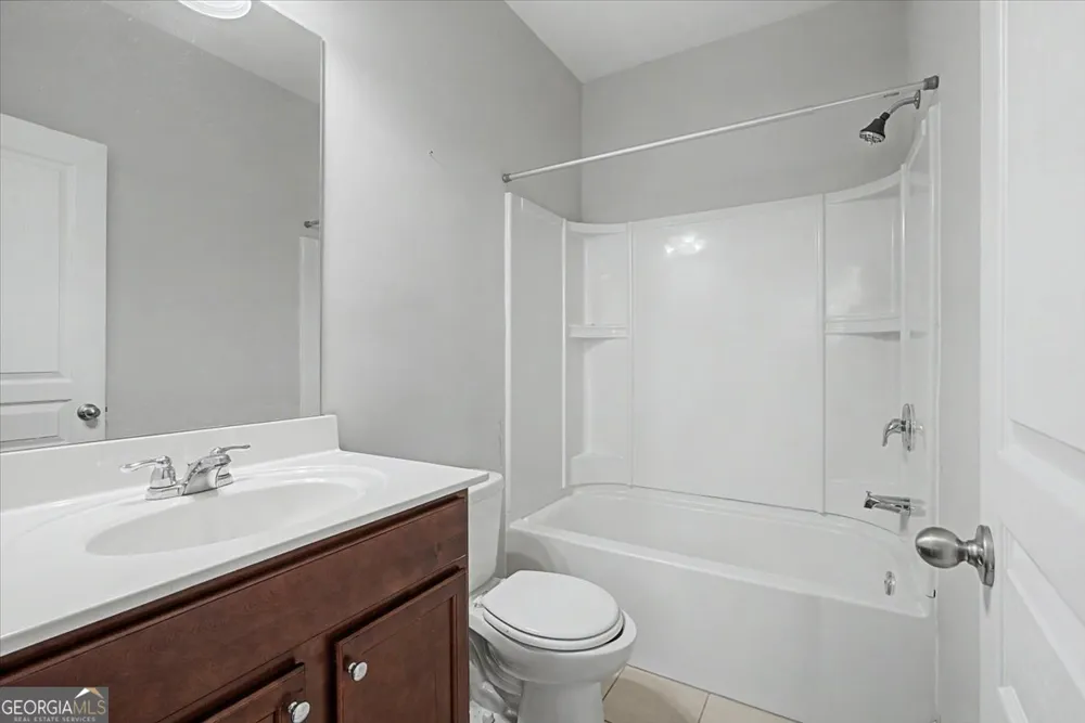 4469 Dunblane AVE Sugar Hill, GA 30518