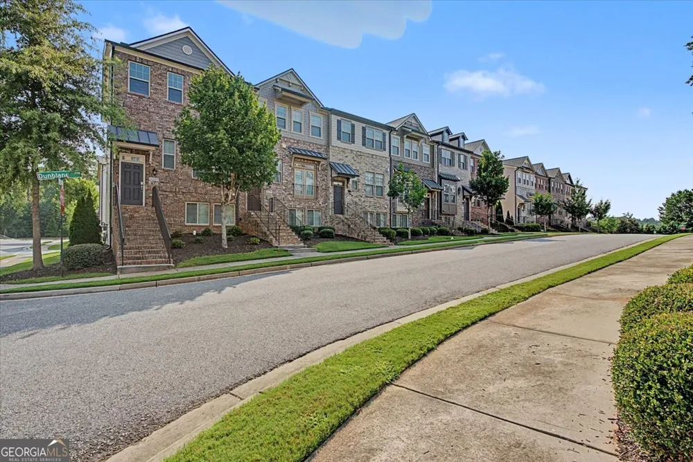 4469 Dunblane AVE Sugar Hill, GA 30518