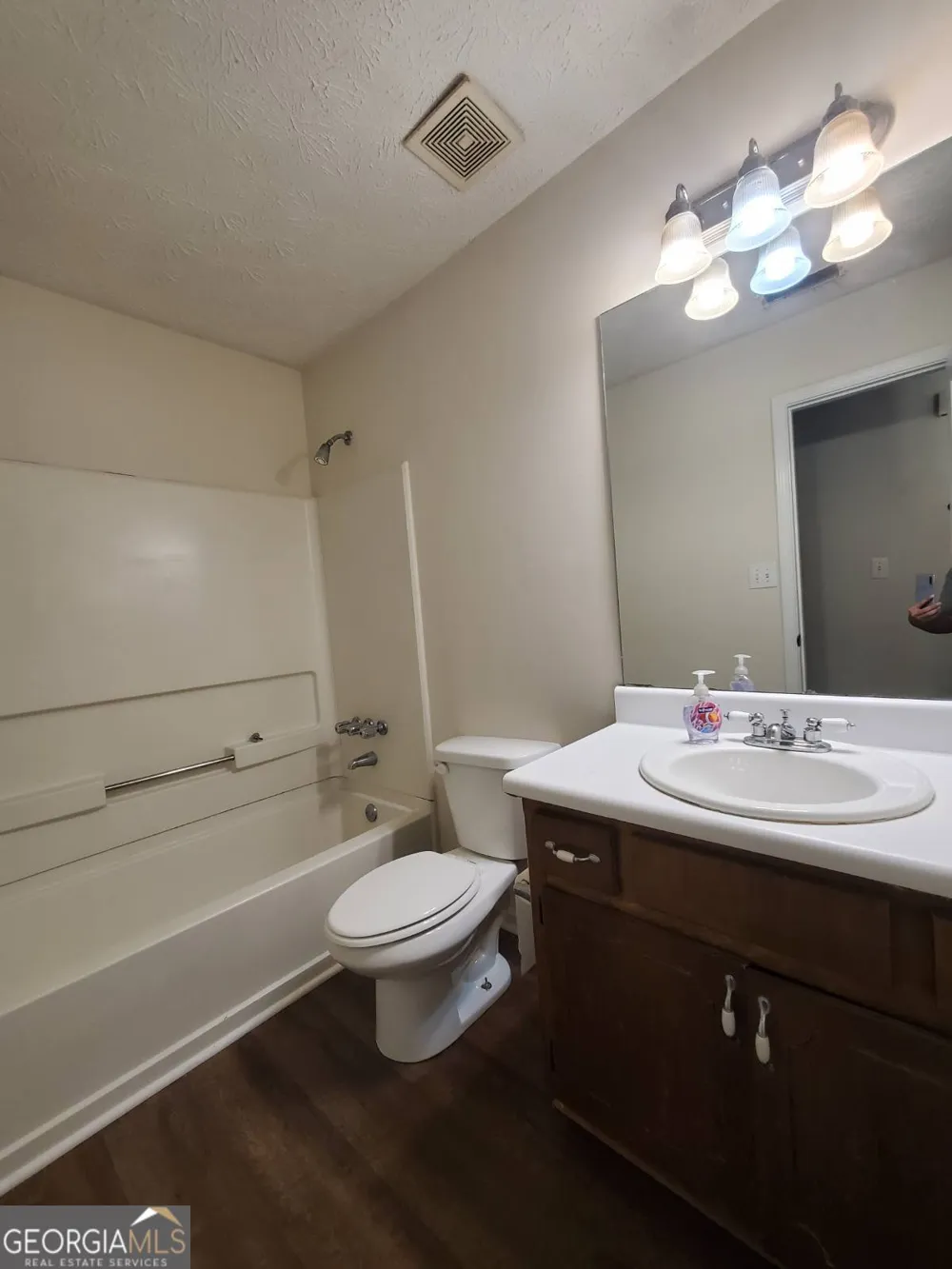 217 Sweetgum LN Stockbridge, GA 30281