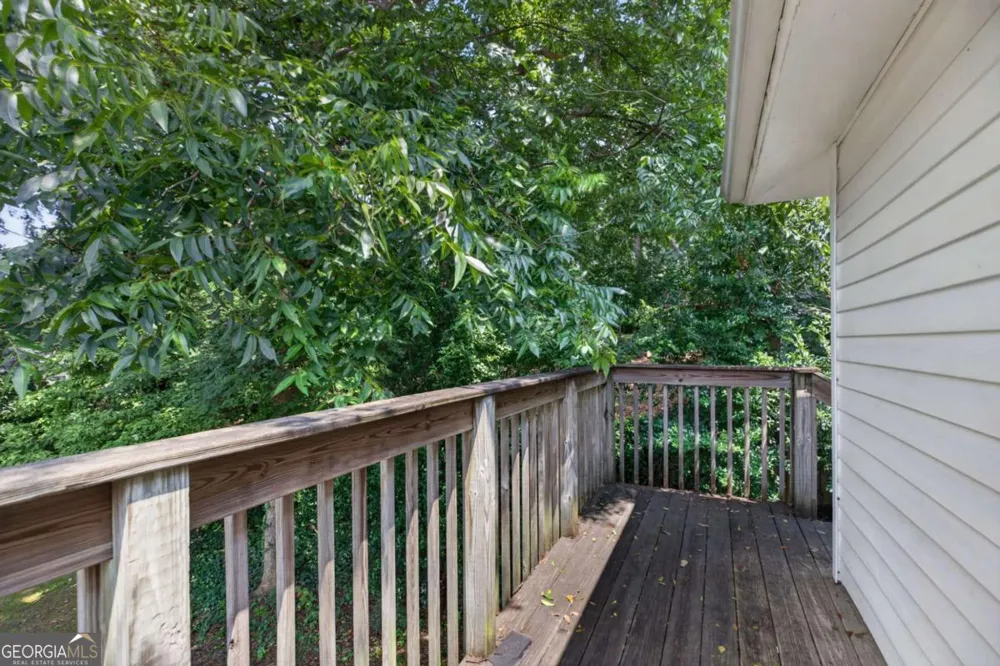 2727 Humphries ST East Point, GA 30344