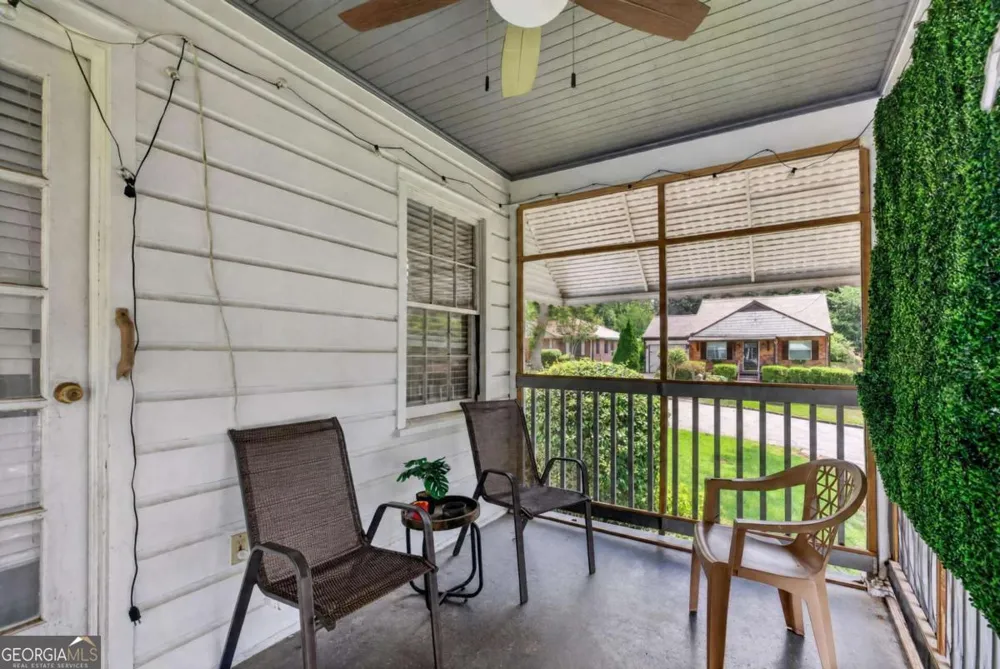 2727 Humphries ST East Point, GA 30344