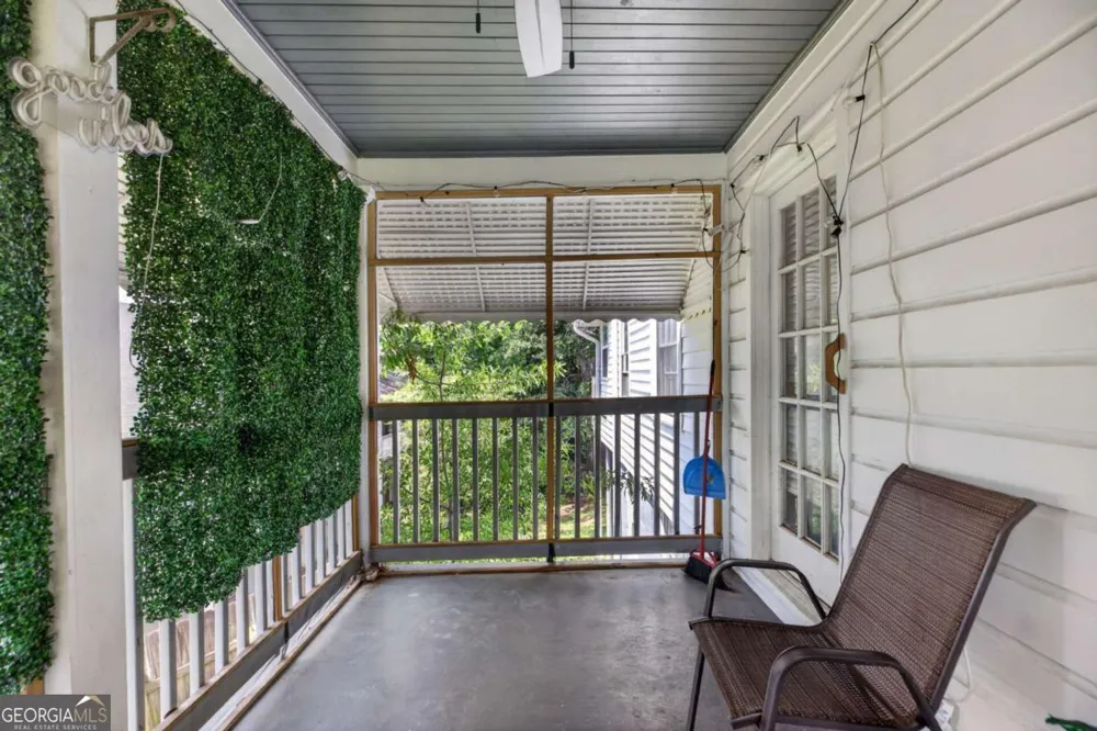 2727 Humphries ST East Point, GA 30344
