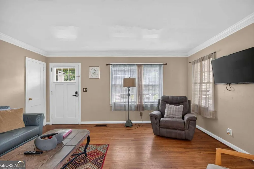 2727 Humphries ST East Point, GA 30344