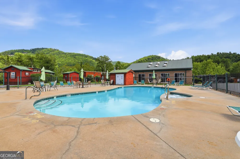 446 River Vista DR Dillard, GA 30537