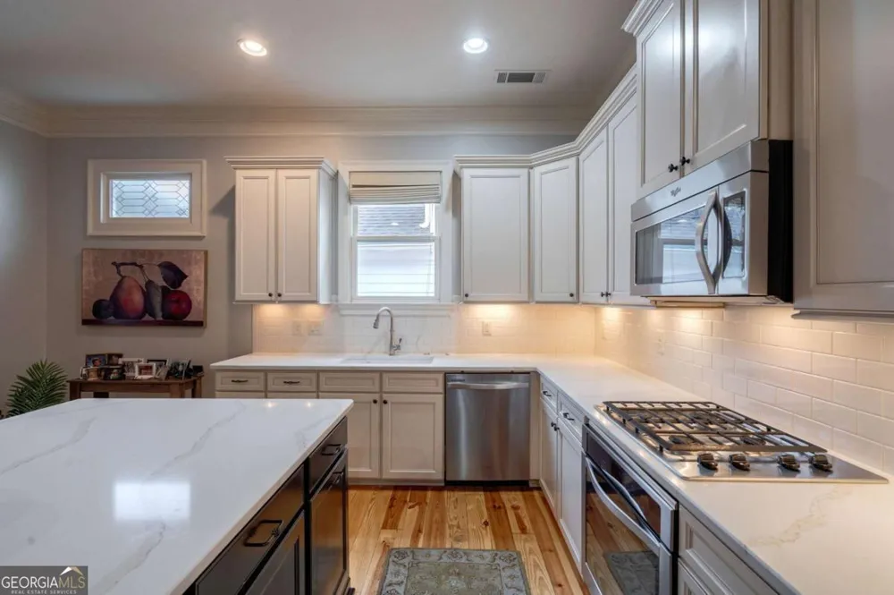 3530 Greenleffe DR Statham, GA 30666