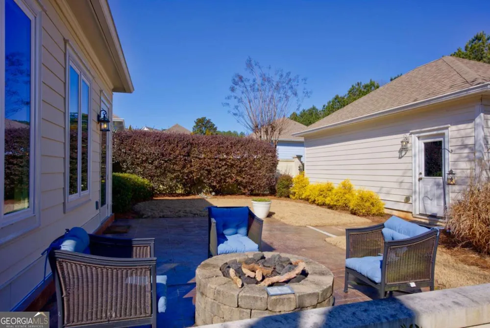 3530 Greenleffe DR Statham, GA 30666