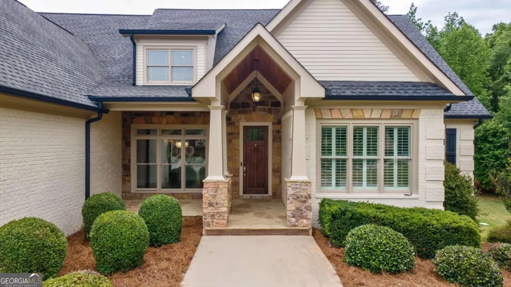 2221 Gentry LN Statham, GA 30666
