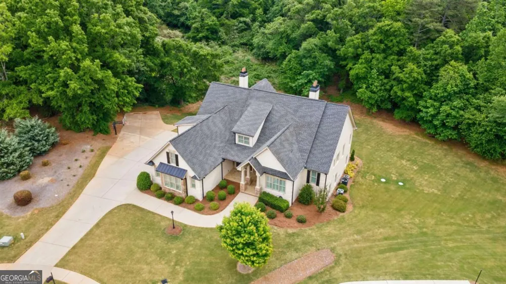 2221 Gentry LN Statham, GA 30666