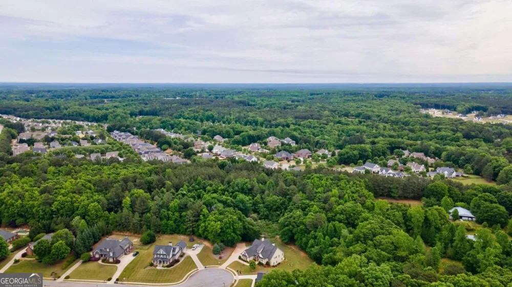 2221 Gentry LN Statham, GA 30666