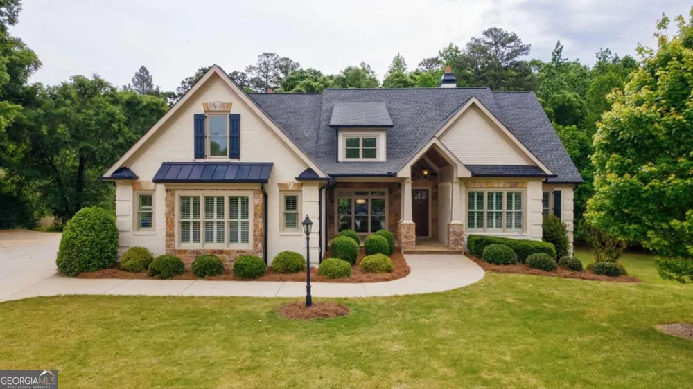 2221 Gentry LN Statham, GA 30666