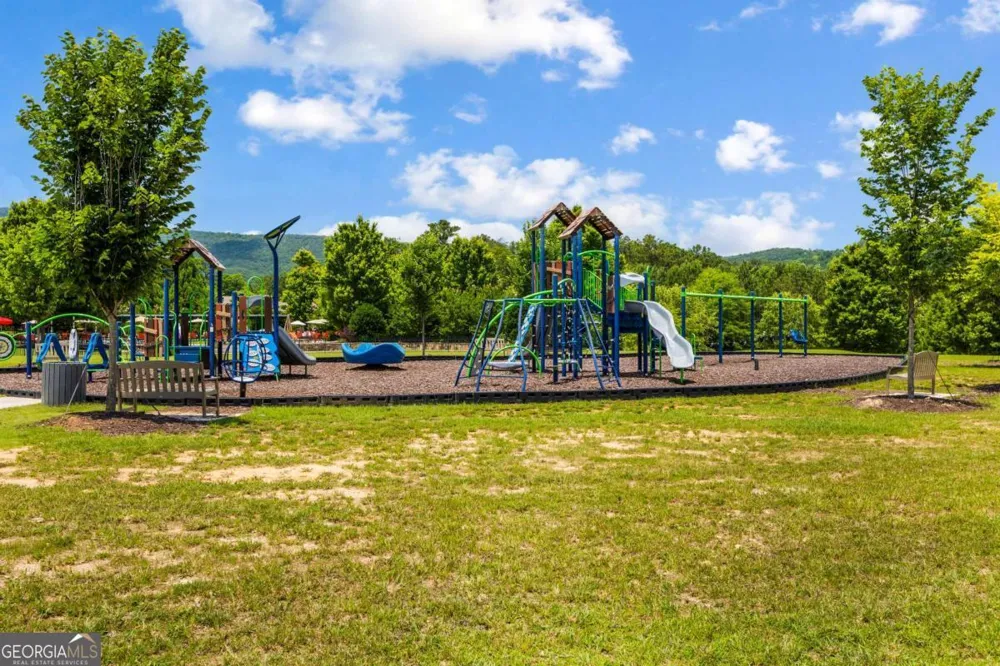 401 Ridgewater LN Waleska, GA 30183