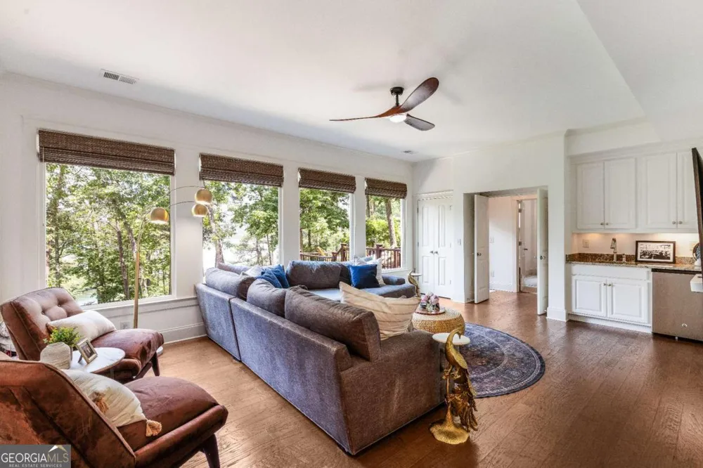 401 Ridgewater LN Waleska, GA 30183