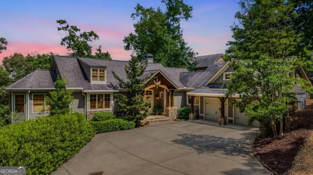 401 Ridgewater LN Waleska, GA 30183
