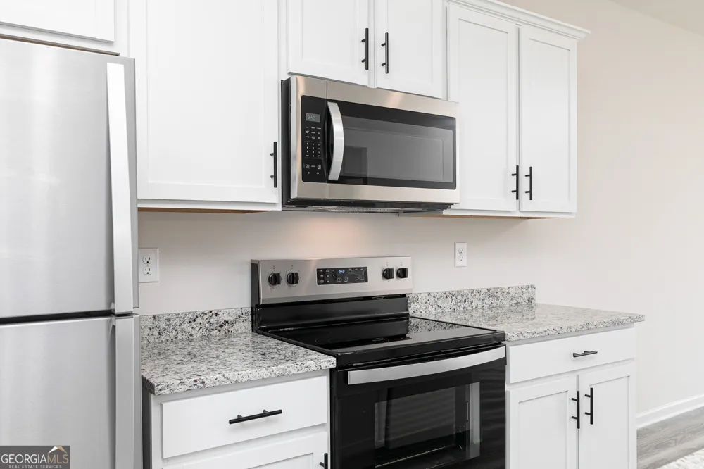 195 Sunfish CIR Jefferson, GA 30549