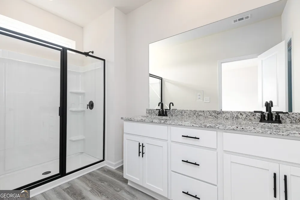 195 Sunfish CIR Jefferson, GA 30549